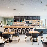 Und Therme Nova 호텔 4*