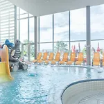 Und Therme Nova 4*