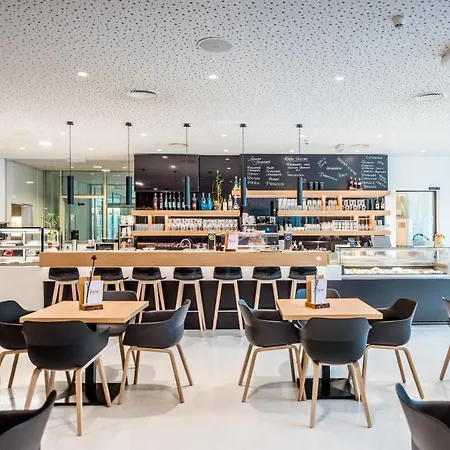 Und Therme Nova Hotel 4*