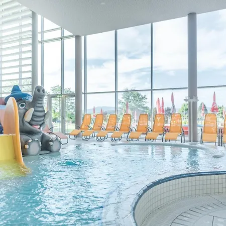 Und Therme Nova 4*