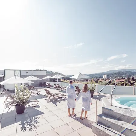 Und Therme Nova Hotel 4*