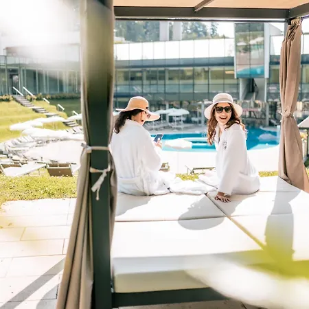 Und Therme Nova Hotel 4*