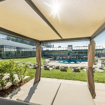 Und Therme Nova