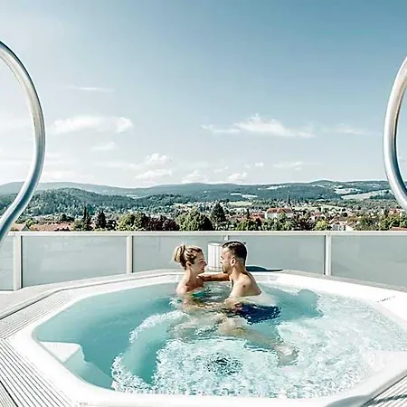 Und Therme Nova 호텔 4*