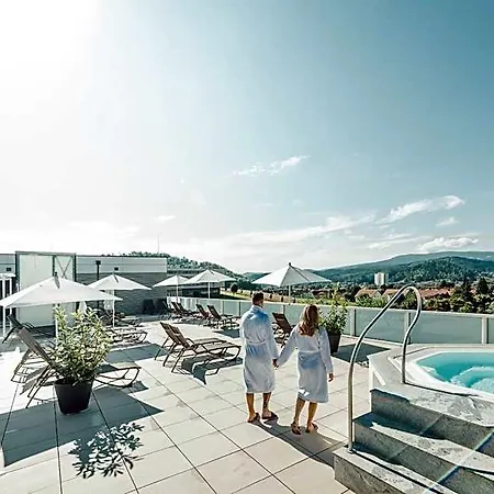 Und Therme Nova 4*