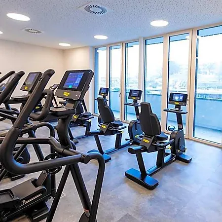 호텔 Und Therme Nova 4*
