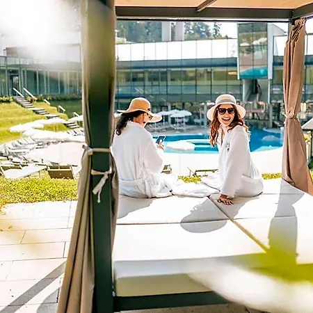 Hotel Und Therme Nova
