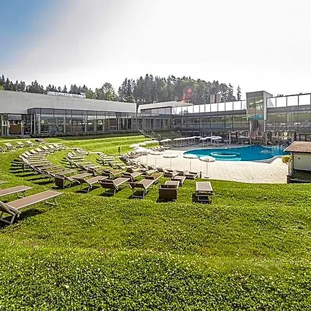 Hotel Und Therme Nova