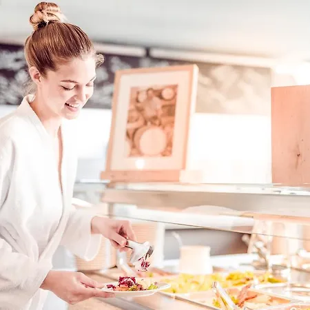 Und Therme Nova 4* Koeflach