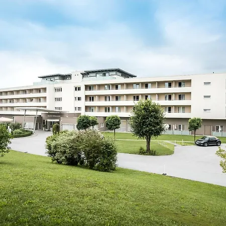 Hotel Und Therme Nova