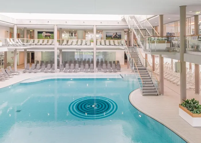 Otel Und Therme Nova 4*