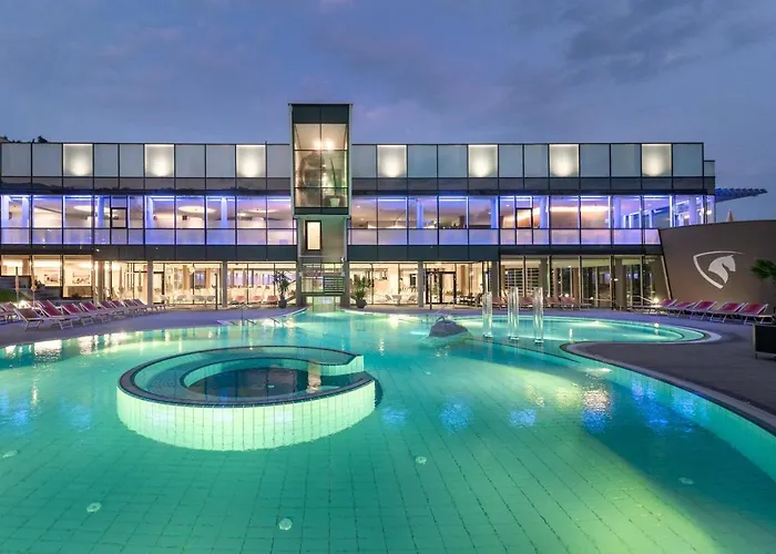 Und Therme Nova Отель Кёфлах