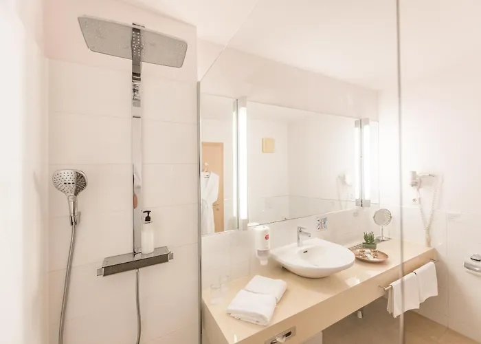 Und Therme Nova Hotel