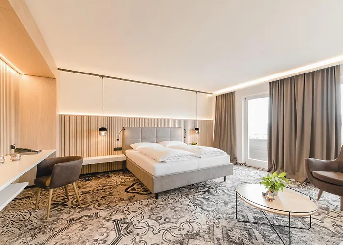 Und Therme Nova Hotel 4*