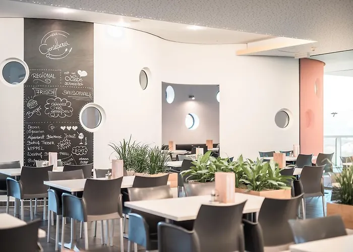 Hotel Und Therme Nova 4*